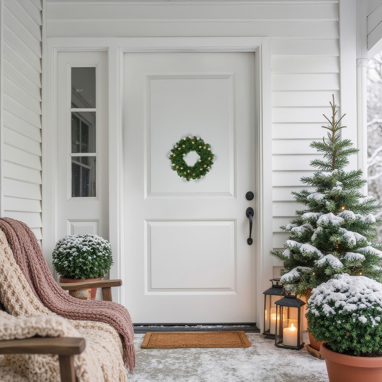 Northlight Pre-Lit Deluxe Windsor Pine Artificial Mini Christmas Wreath - 10" - Clear Lights